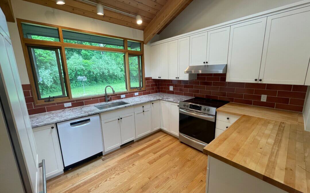 A “new” kitchen for future generations of artists and writers!