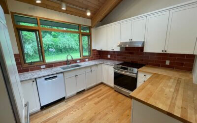 A “new” kitchen for future generations of artists and writers!